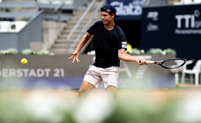 Tennis Joel Schwärzler Hard