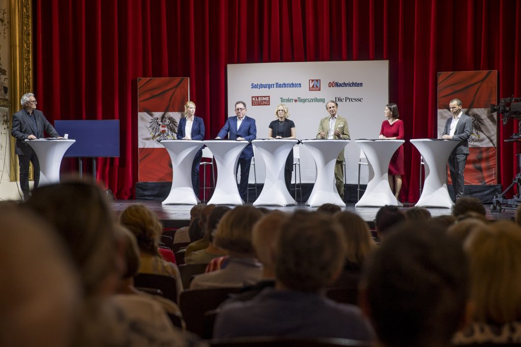 Die erste Elefantenrunde brachte Überraschungen und Altbekanntes