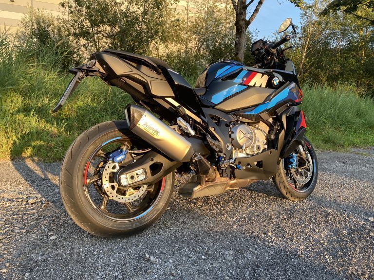 BMW M 1000 XR