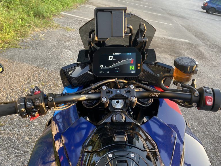 BMW M 1000 XR