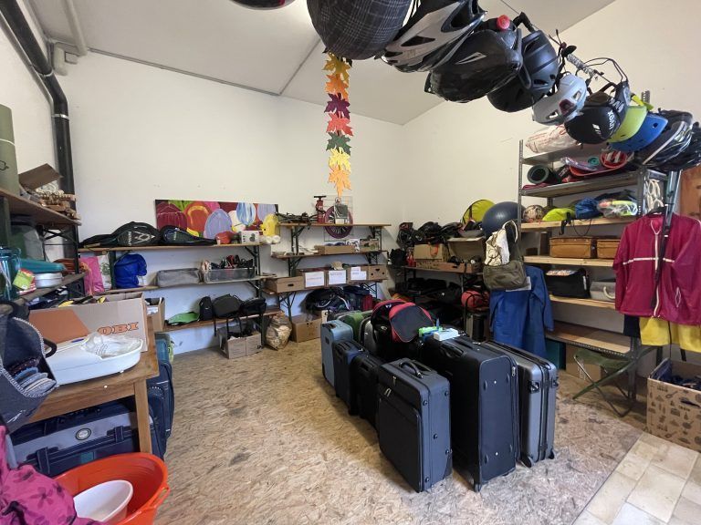 Eröffnung Tisis Flohmarkt mit Eva Hagen
