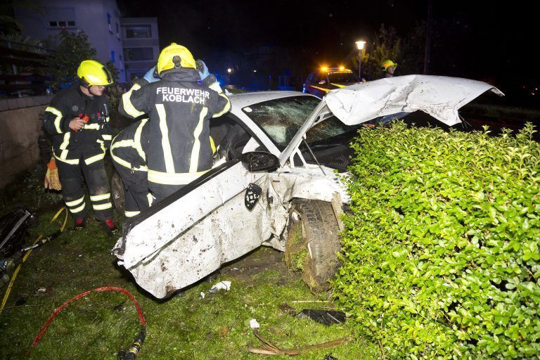 Koblach am 28.9.2024 FW Feuerwehr Koblach Neuburgstrasse, kurz v