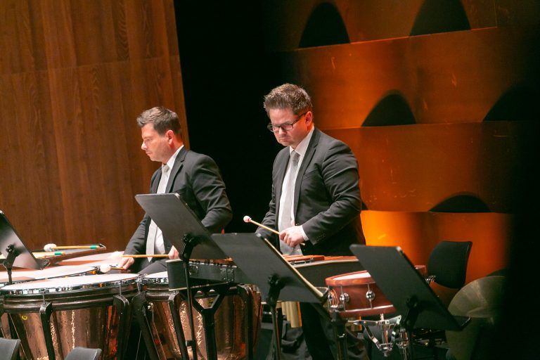 Bregenz am 29.9.2024 SOV Symphonieorchester Vorarlberg, Konzert im Festspielhaus, Violinkonzert mit Geiger Kolja Blacher