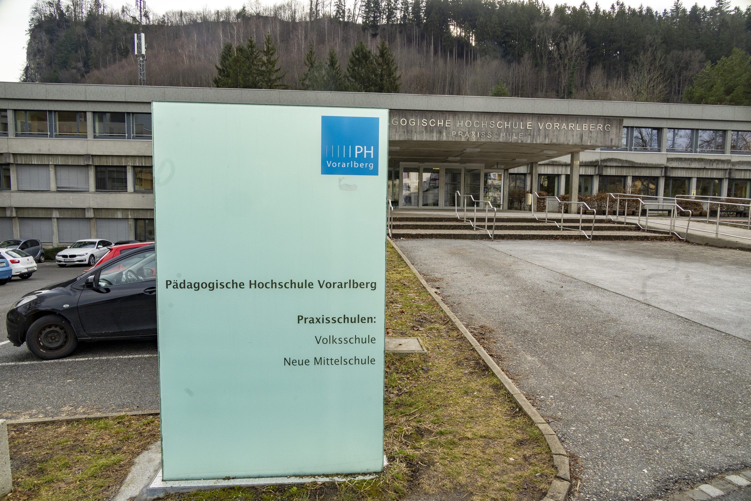 Pädagogische Hochschule Vorarlberg Fassadenfotos mit Tafe