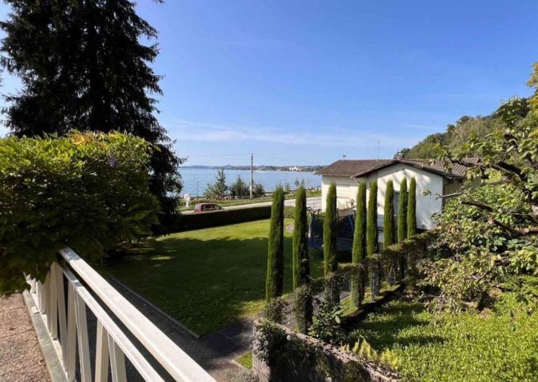 Villa am See