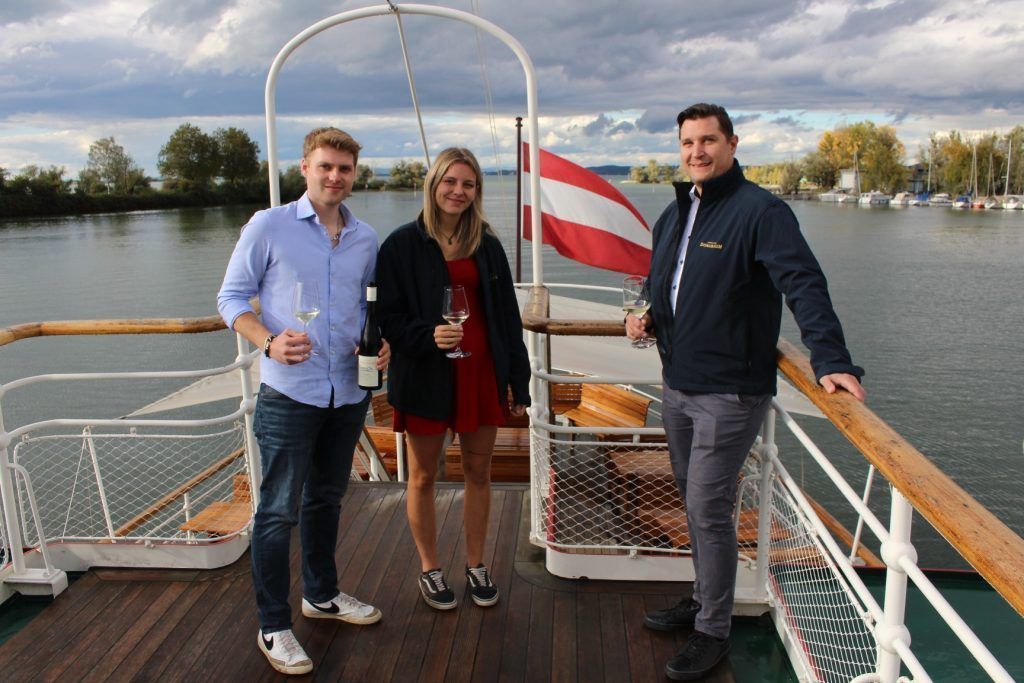 Nostalgische Weinseligkeit auf dem See