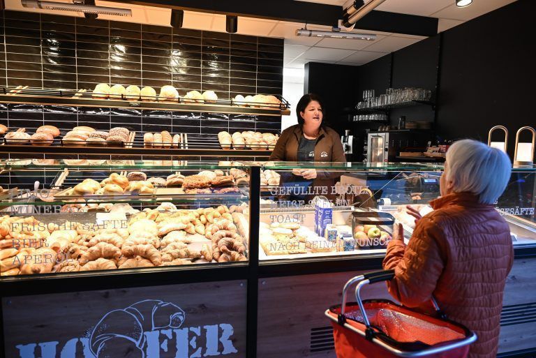 Hoferbeck erstrahlt an neuem Standort - Hoferbeck erstrahlt an neuem Standort