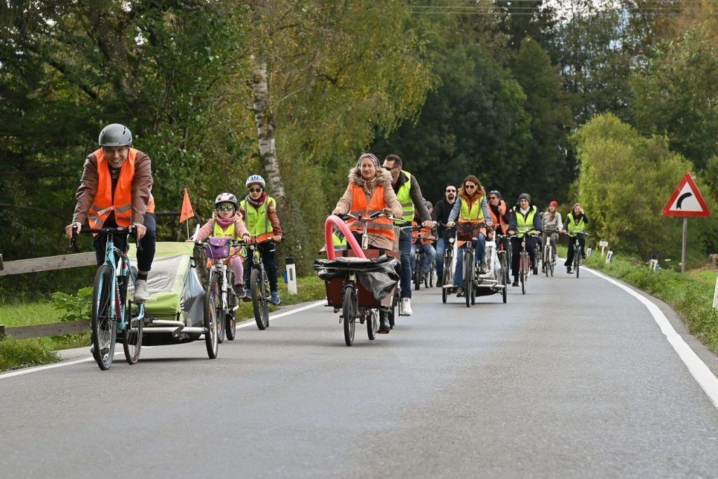 Erste Protestaktion der &#8220;Initiative sichere Zellgasse&#8221;