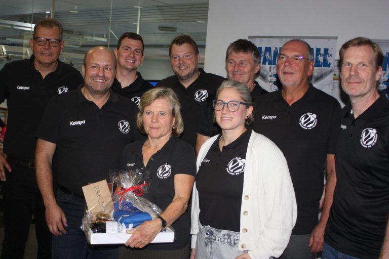 alter und neuer Ausschuss HC BW Feldkirch - HC BW Feldkirch JHV