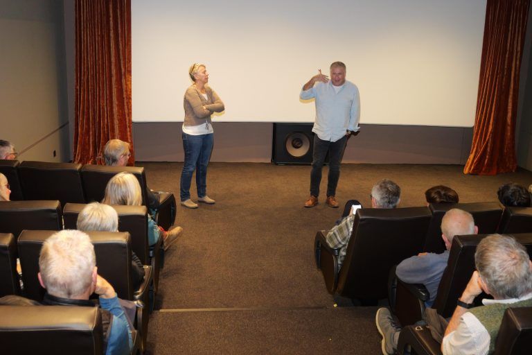 Zuschauer regten an, den Film auch an Schulen vorzuführen. - Filmvorführung "Der automobile Mensch" im GUK Feldkirch - Automobile Mensch, Statt Tunnel