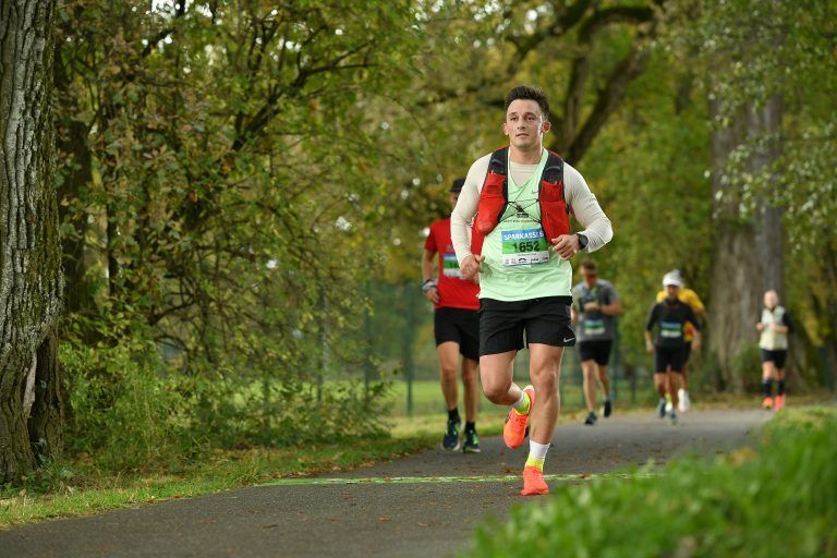Scheck Übergabe Marathon