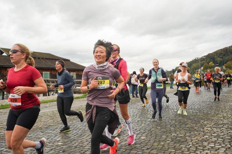 Scheck Übergabe Marathon
