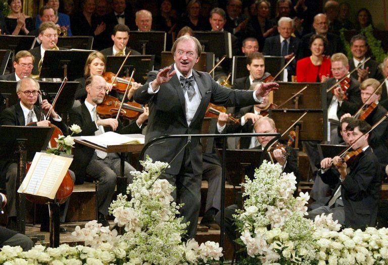 AUSTRIA-HARNONCOURT/