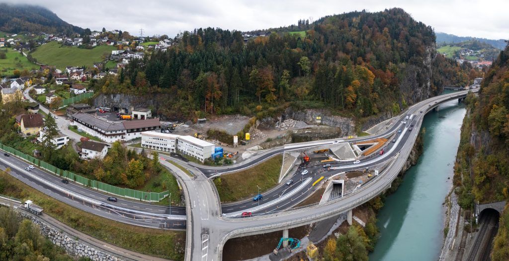 Leserbrief: Stadtschrofentunnel statt Spinnenmonster