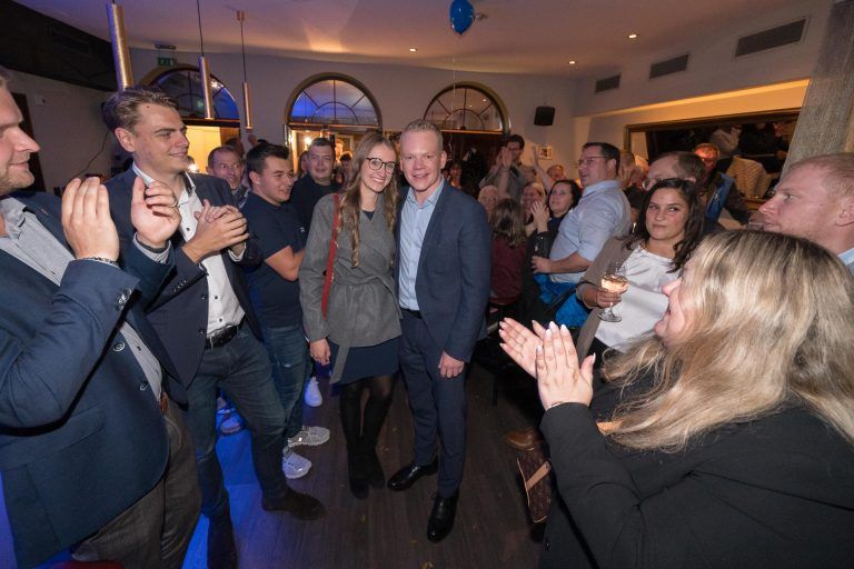 Wahlparty FPÖ Christof Bitschi mit Gattin