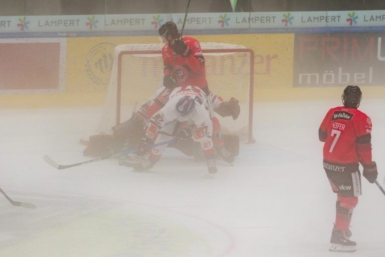 Neblig!!!!!! Eishockey Pioneers Vorarlberg – HC Innsbruck