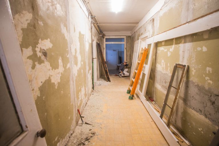 Was aus der ehemaligen Bäckerei Spiegel wird, treffen uns mit Marcel Lerch in der ehemaligen Bäckerei Spiegel, er erzählt uns was er plant