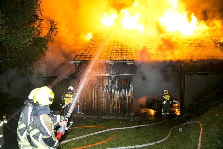 Blons am 02.05.2024 Brand Wohnhaus, EL Alexander Bickel, Stallg