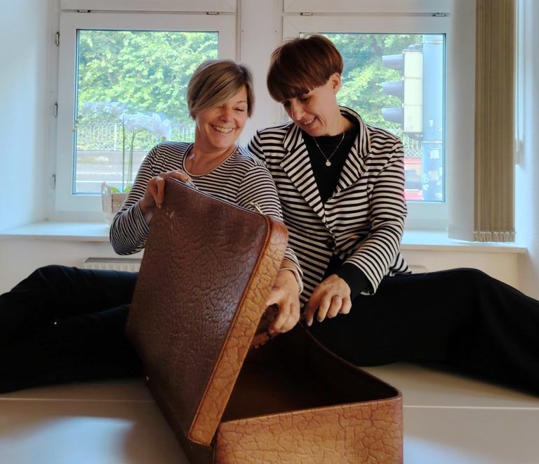 Hospiz Vorarlberg lädt zu einer Ausstellung im Krankenhaus Dornbirn. - © Caritas Vorarlberg