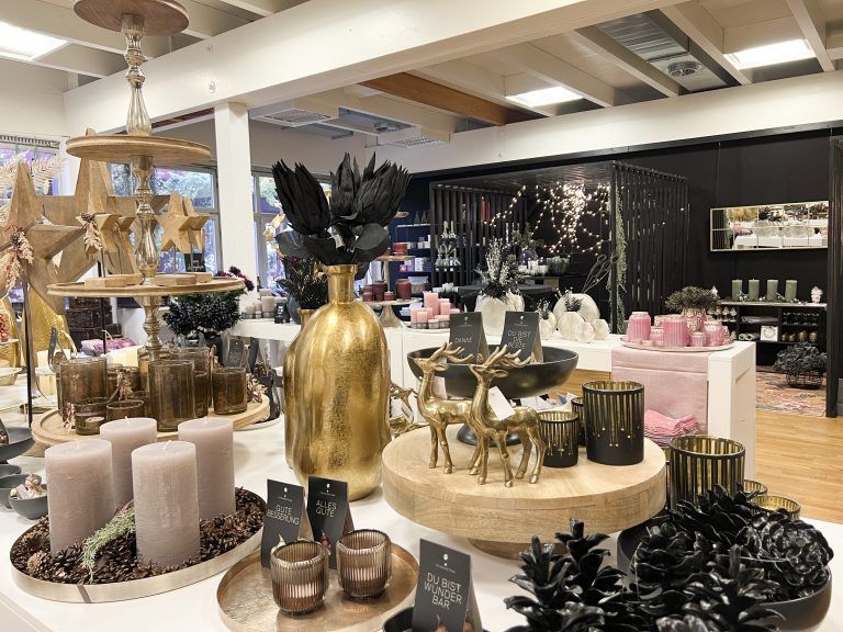 Der neue Concept-Store ist für das kommende Großereignis bestens vorbereitet