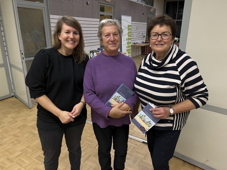 Drei Leserinnen: Agnes Klotz, Roswitha Furtner-Pfenning und Irene Canal