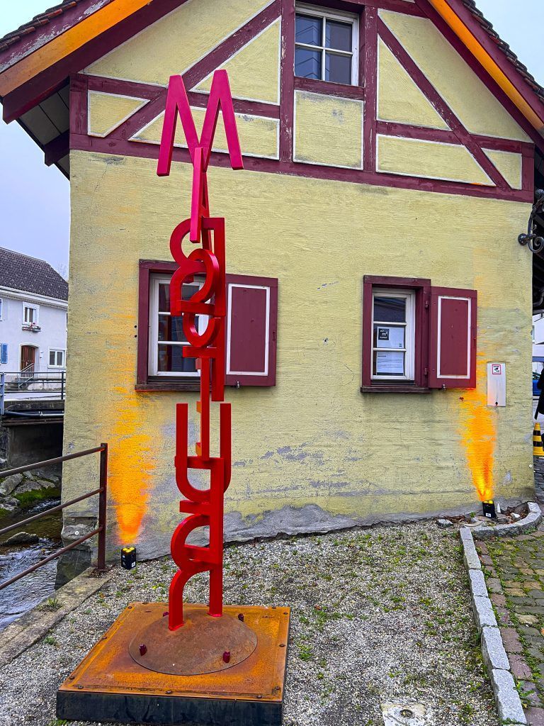 Edgar Büchel Skulptur Marsfeuer auf 1m2Kunst in Hohenems am Emsbach