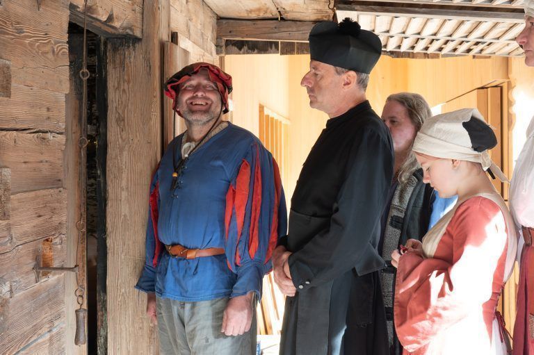 Film „1525 – Die Bauernrevolution – Ein Kampf für mehr Freiheit und Demokratie“; Museum Bezau; Drehtag; Regisseur Tone Bechter