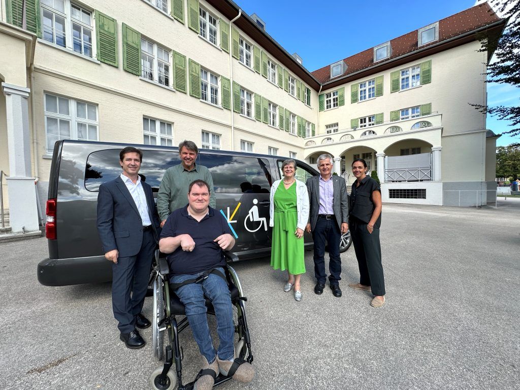 Neues Rollstuhlauto: Lustenau als Vorreiter in Sachen Mobilität