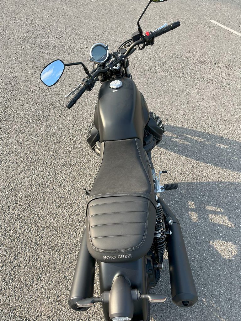 Motor Moto Guzzi V7 Stone