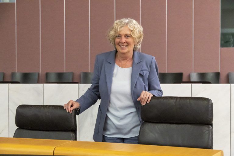 Abschiedsinterview mit Katharina Wiesflecker Runde durchs Landhaus, Lieblingsplätze, Büro, Sitzungssaal, Landhaus