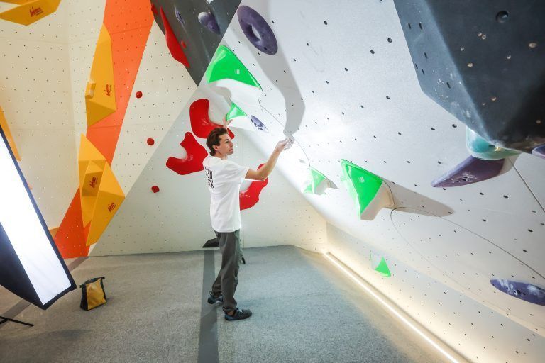Boulderhalle Rankweil Neueröffnung, Steinblock-Boulderhalle in Rankweil wird neu eröffnet wir treffen uns mit dem Geschäftsführer