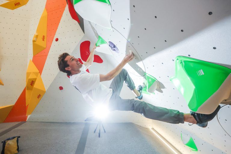 Boulderhalle Rankweil Neueröffnung, Steinblock-Boulderhalle in Rankweil wird neu eröffnet wir treffen uns mit dem Geschäftsführer