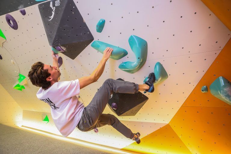 Boulderhalle Rankweil Neueröffnung, Steinblock-Boulderhalle in Rankweil wird neu eröffnet wir treffen uns mit dem Geschäftsführer
