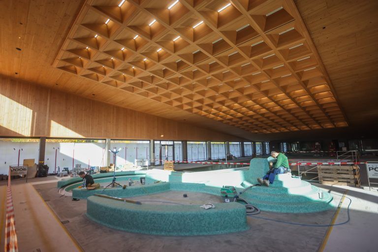 Baustelle Hallenbad Bregenz, Aktuelle Reportage zum Hallenbad in Bregenz
