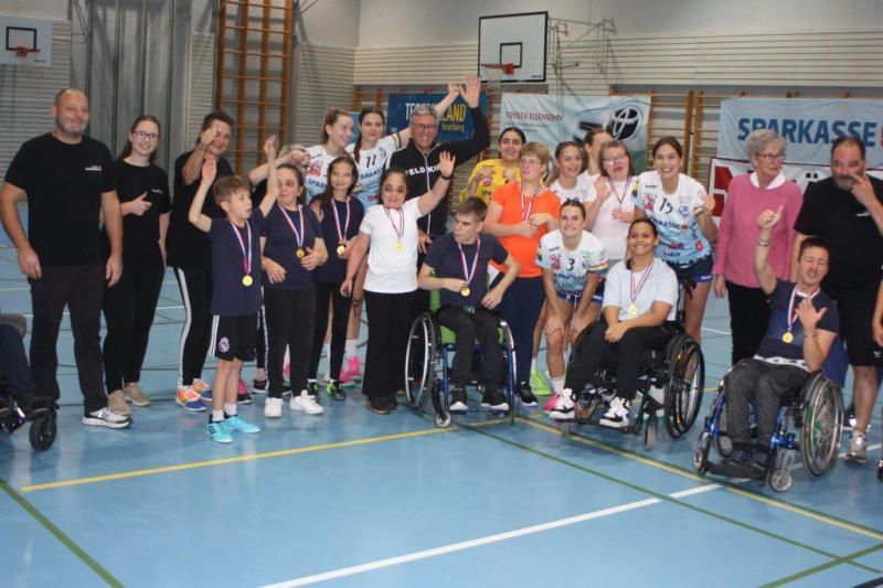 Handballer und Politiker spielen für einen guten Zweck