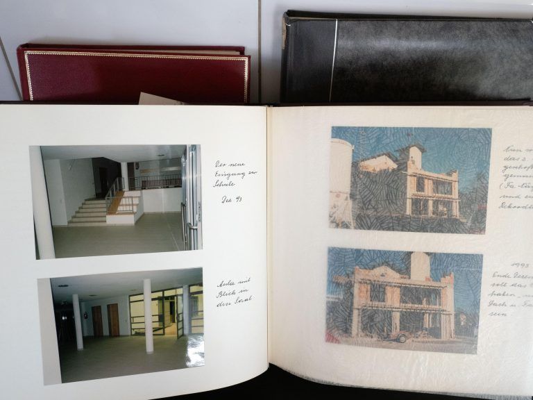 Fotoalbum vom Langzeitbürgermeister Robert Plank - Archivbesichtigung in Meiningen