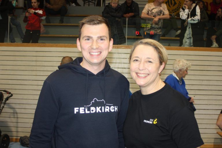Organisator Thomas Erlacher und Vizebgm Andrea Kerbleder - Handball Benefiz Feldkirch 2024