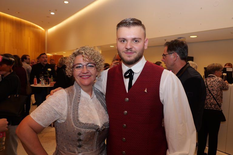 Slada und Melis Mujadzic - Das Konzert 2024 des Musikverein Gisingen - Musikverein Gisingen
