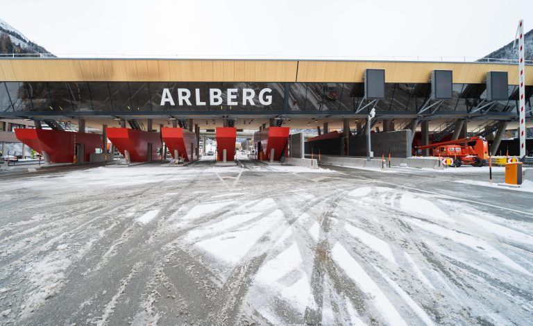 Das lange Warten hat ein Ende: Der Arlbergtunnel ist startklar