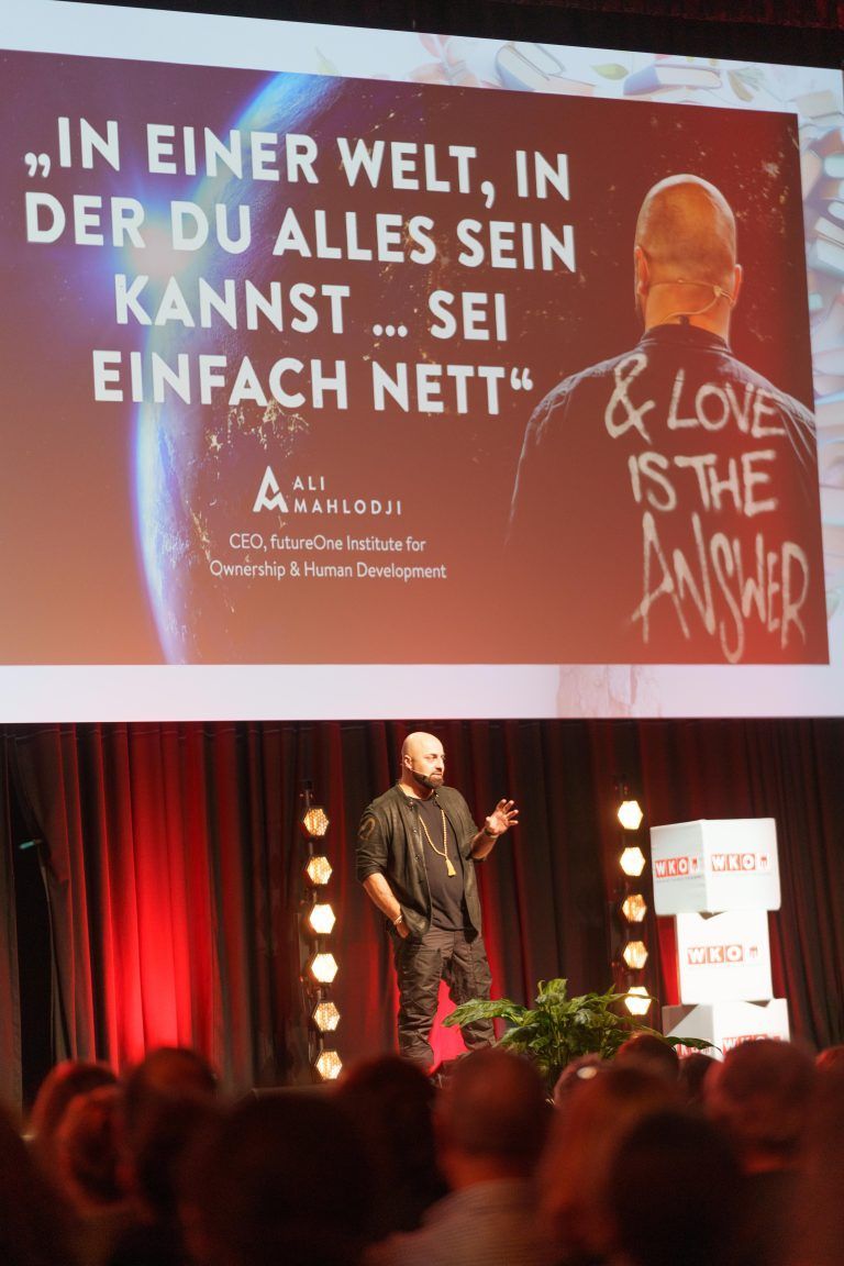 WK-Bildungsforum Bregenz Werkstattbühne. Vortrag Ali Mahlodji