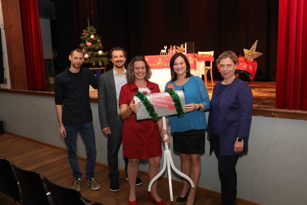 Heitere Impulse für Weihnachtsfreude