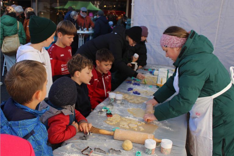 Keks-Backen bei Behmann war für Kids der Hit der Veranstaltung.