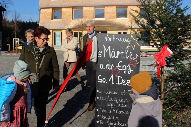 Egg feiert am Sonntag Patrozinium und organisiert dazu als erste Veranstaltung auf dem neuen Dorfplatz s‘ Märtle a dr Egg. Ein erster Vorbote auf das große Jubiläumsjahr 750 Jahre Egg, das 2025 gefeiert wird.