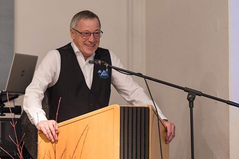 Jubiläumsfest im Zeichen von Tradition und Handwerkskunst: Alois Rinderer, Teil des vierköpfigen Vorstandteams des Krippenvereines Dornbirn.