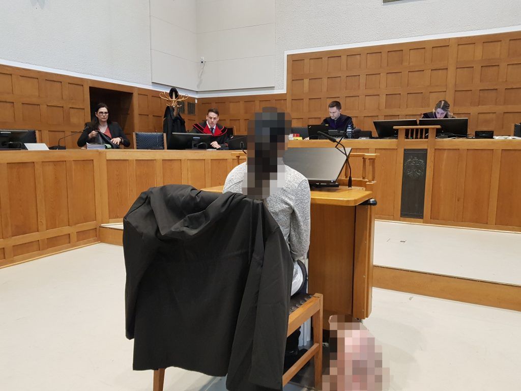 Angebliche Vergewaltigungen: Tante soll ihre Nichte nicht geschützt haben