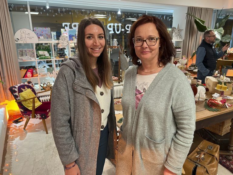 Community Nurse Nadine Reis und Birgit Petermann (Startbahn)