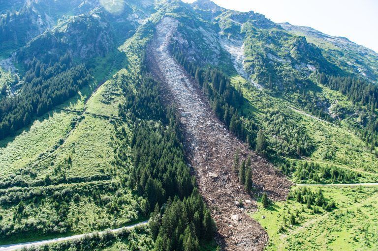 Silvretta Hochalpenstraße, Felssturz, Hubschrauberflug