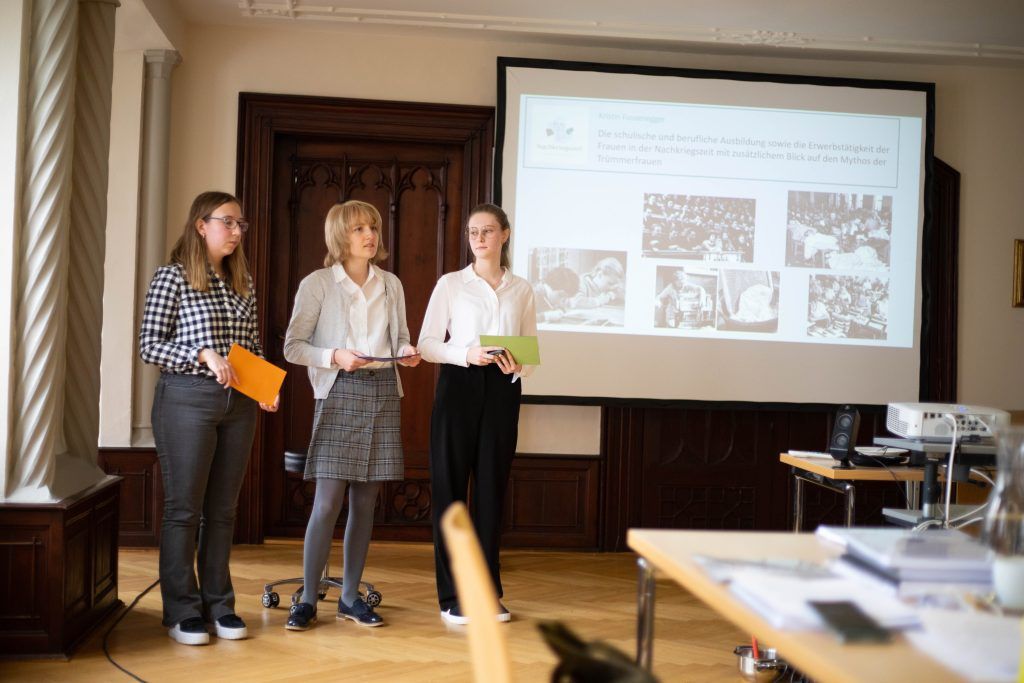 Wie die freiwillige VWA an unseren Gymnasien noch angenommen wird