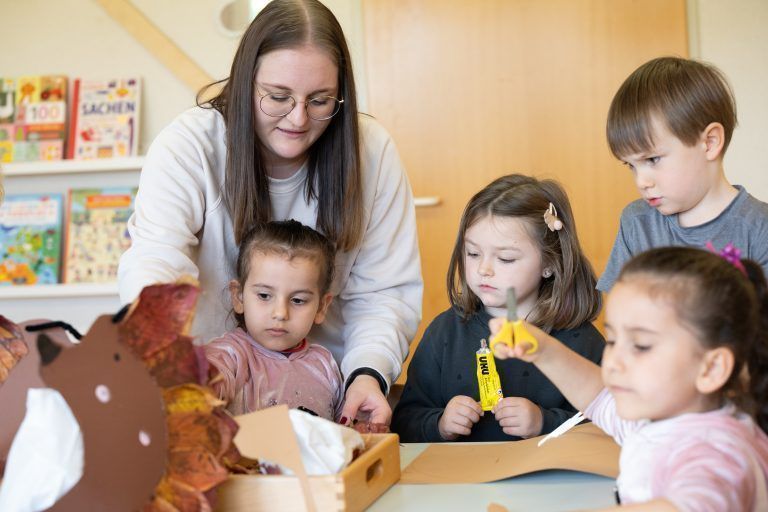 Laternenbauen im Kindergarten