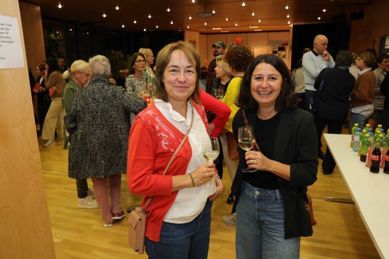 Theater Tour Nofels im Pfarrzentrum Tisis